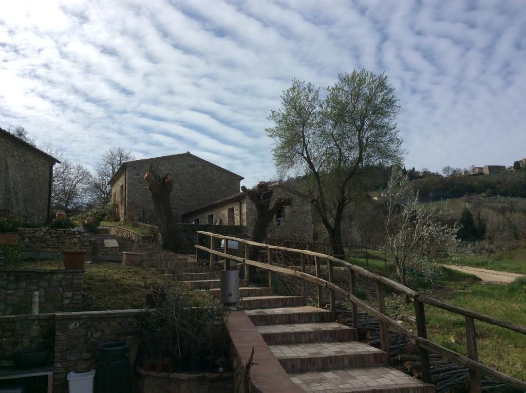 Agriturismo Le Canterie Radicondoli Extérieur photo