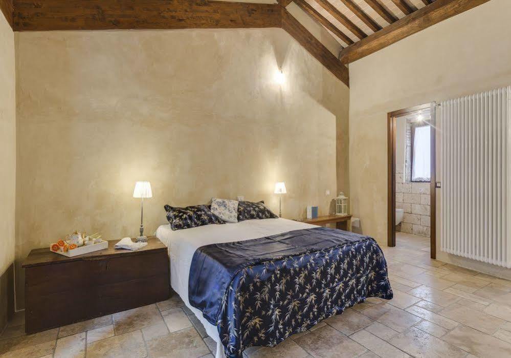 Agriturismo Le Canterie Radicondoli Extérieur photo